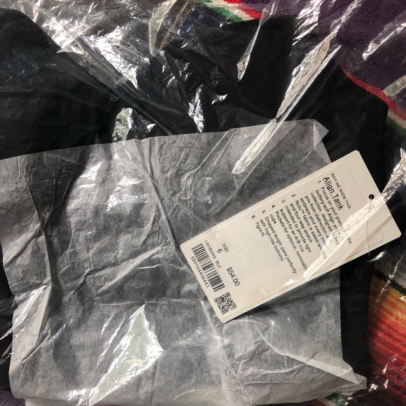 Lululemon Black Align Tank sz 6 - Picture 6 of 7